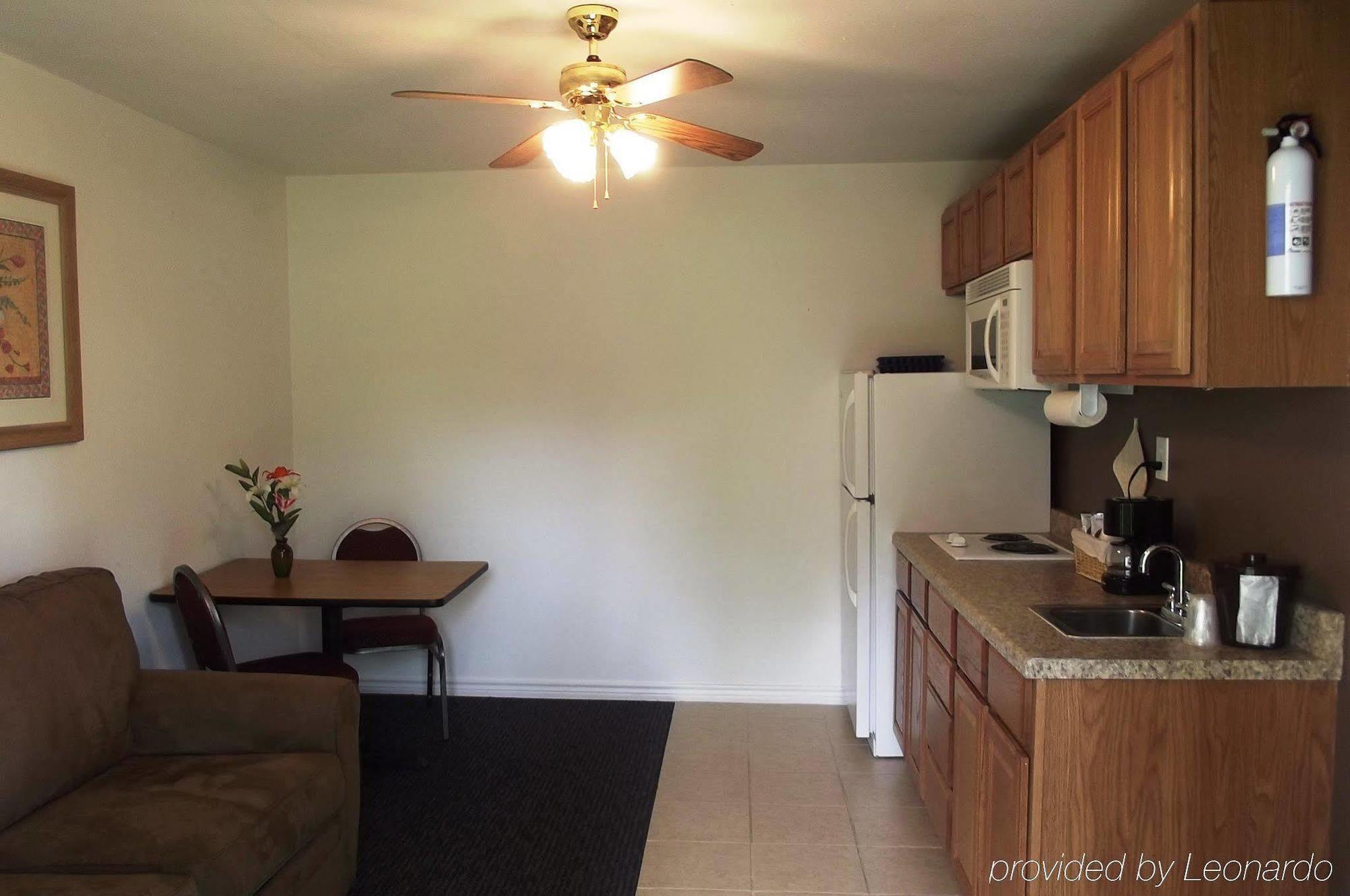 Hempstead Country Inn & Suites Esterno foto